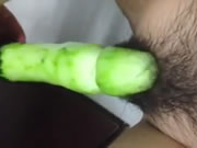 Indoesian लड़की Masturbation Use Cucumber