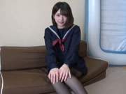 उरुमी नारूमी नाविक सूट और सुंदर पैर